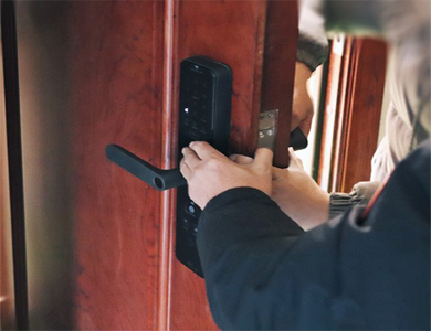 宁江24小时上门开锁公司